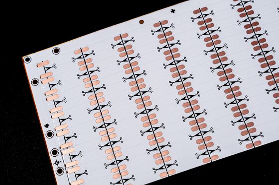 satın al Yüksek Kaliteli Çift Katmanlı FPC Devre Kartosu, Özel Tasarım ve LED Uygulamaları için OSP Antioksidan online manufacture