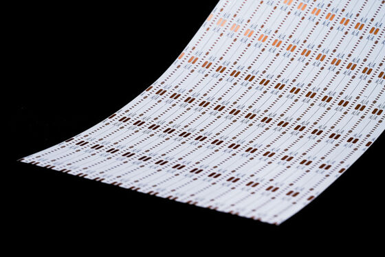 Esnek devreler panosu 24V Çift katmanlı LED COB şeritleri için esnek PCB özelleştirilebilir tasarım ve OSP kaplama ile