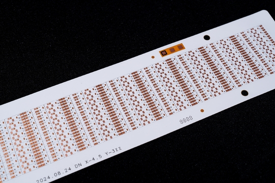 SICAK Araba ortam ışığı paneli FPC Ultra ince ve ultra dar FPC Özelleştirilebilir veya siparişe göre üretilmiş 2835-90LED/m 5*503-12V led Şerit FPC