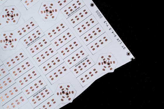 5050RGB LED boncukları ve LED şeritleri için OSP Antioksidanı ile çift katmanlı esnek basılı devreler